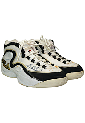 1997-98 Grant Hill Detroit Pistons Game-Used & Dual Autographed Sneakers (JSA • Sourced From Hill)