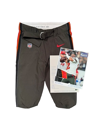 1/16/2023 Tom Brady Tampa Bay Buccaneers NFC Wild Card Game-Used Pants (MeiGray Photo-Matched • Bradys Final Career Game)
