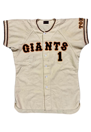 1960s Sadaharu Oh Tokyo Giants Game-Used Home Flannel Jersey (Rare • SIA & Henderson LOAs)
