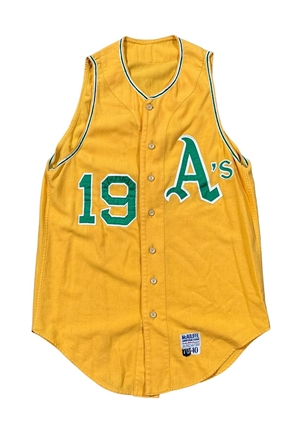 1970 Bert Campaneris Oakland As Game-Used Flannel Vest (Graded 8+ • "Campy" NOB • Sourced from Organization)