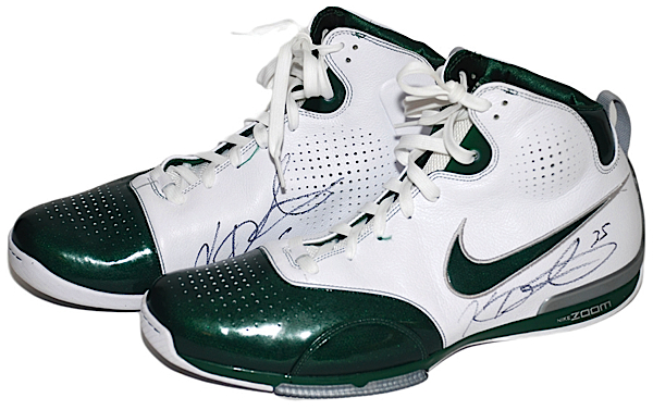 2007-2008 Kevin Durant Rookie Seattle Sonics Game-Used & Autographed Shoes (JSA)