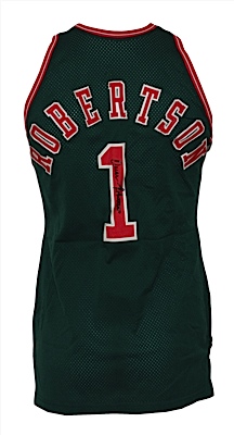 1973-1974 Oscar Robertson Milwaukee Bucks Game-Used & Autographed Road Jersey (JSA)