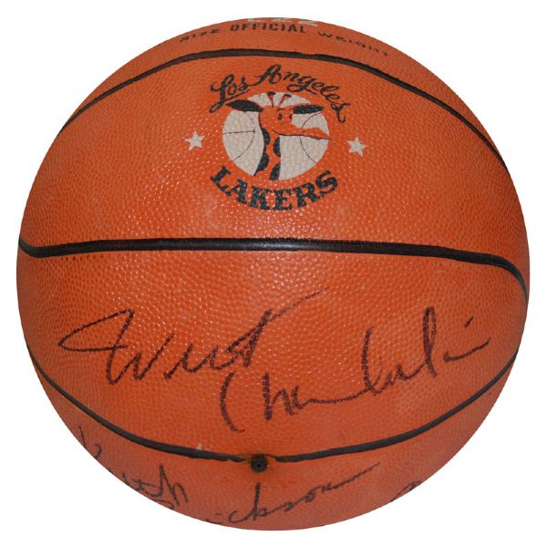 1971-1972 Los Angeles Lakers Championship Team Autographed Basketball (JSA) 