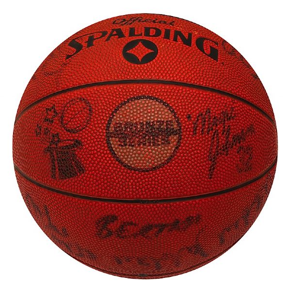 1984-1985 LA Lakers World Championship Team Autographed Basketball (JSA)