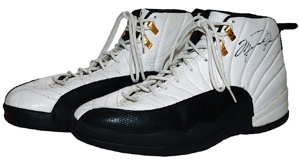 1996-1997 Michael Jordan Chicago Bulls Game-Used & Autographed Sneakers (JSA) (Harvey Grant LOA)
