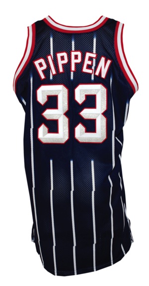 Scottie Pippen · 柏賓NBA Houston Rockets GU/GI Jersey, 運動產品, 運動與體育, 運動與體育-  球拍和球類運動- Carousell