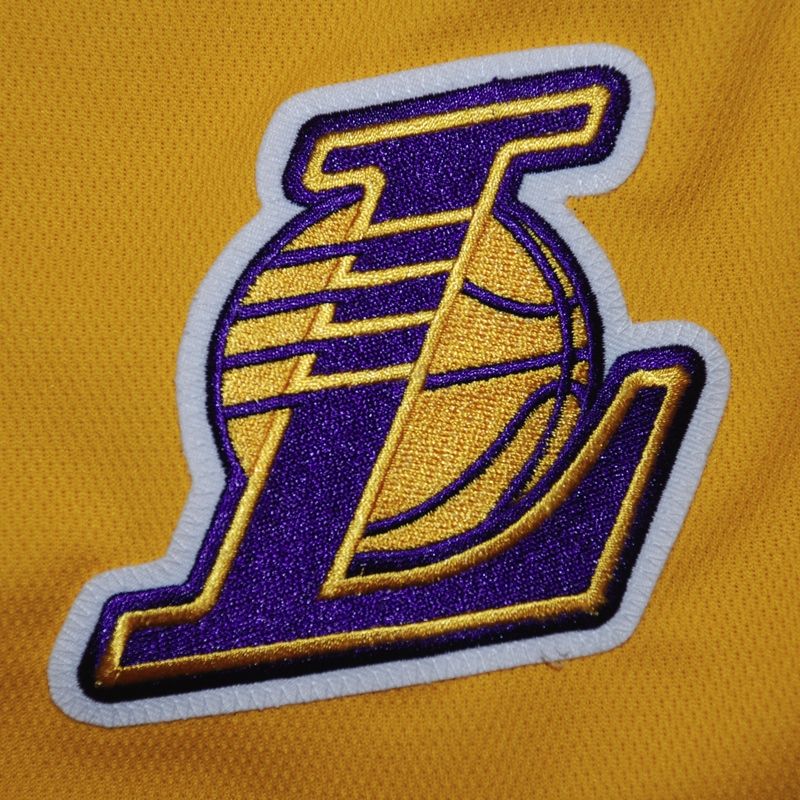 Lot Detail - 2008-09 Kobe Bryant Los Lakers Noche Latina Latin