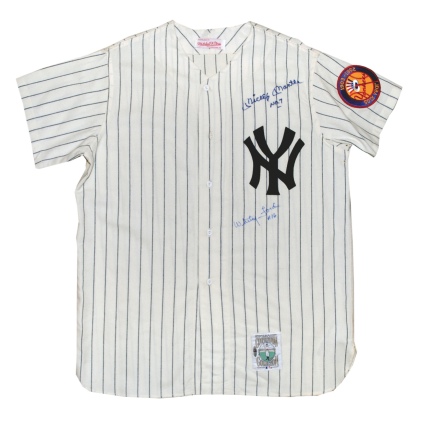 Mickey Mantle Autographed 1952 Mitchell & Ness #7 Flannel Jersey (JSA)