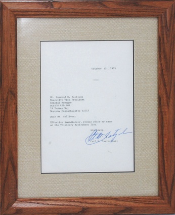 Framed 10/25/1983 Carl Yastrzemski TLS Retirement Letter to the Boston Red Sox (JSA)