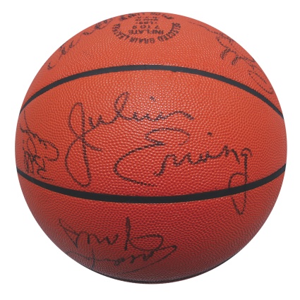1980-81 Philadelphia 76ers Team Autographed Basketball (JSA)