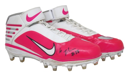2009 Chris Johnson Tennessee Titans Game-Used & Autographed BCA Cleats (Record Breaking Season) (NFL PSA/DNA) (JSA)
