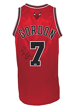 2004-05 Ben Gordon Chicago Bulls Game-Used & Autographed Road Jersey (JSA)