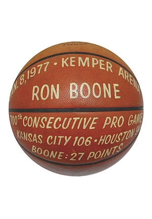1/8/1977 Ron Boone 700th Consecutive Pro Game Basketball (Boone LOA)