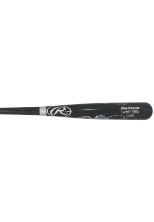 1999 Sammy Sosa Chicago Cubs Game-Used & Autographed Bat (JSA)(PSA/DNA GU8)