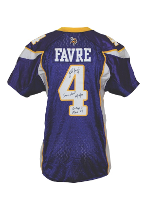 10/17/2010 Brett Favre Minnesota Vikings Game-Used & Autographed Home Jersey (Favre LOA)(JSA)(Photomatch)