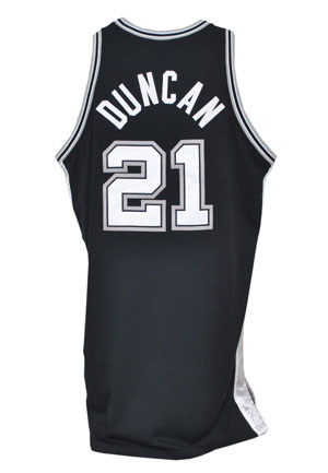 2007-08 Tim Duncan San Antonio Spurs Game-Used Road Jersey Attributed to 1/31/2008 Game vs. Phoenix (UDA Provenance • HoF LOA)