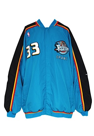 1997-98 Grant Hill Detroit Pistons Worn Warm-Up Suit (2)