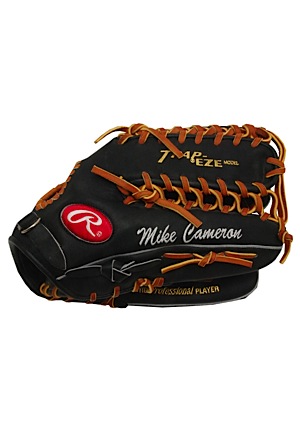 Mike Cameron Game-Issued Glove (Esken LOA)