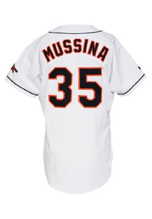 1995 Mike Mussina Baltimore Orioles Game-Used Home Uniform (2)