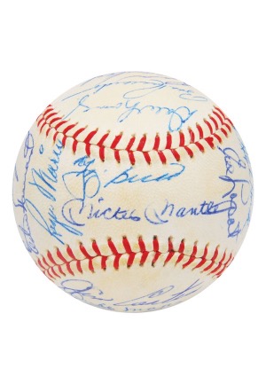 1960 New York Yankees Team Signed Baseball with Mantle, Maris & Stengel (Full JSA • PSA/DNA)