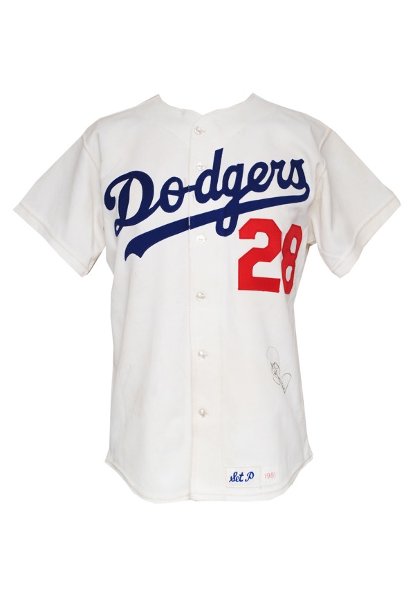 Lot Detail - Steve Yeager 1981 Los Angeles Dodgers Game Used World