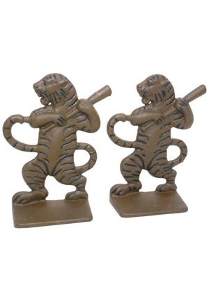 Vintage Style Cast Iron Bookends Modeled After The "Batting Tiger" Featured On The Figural End Caps At Tigers Stadium (2)