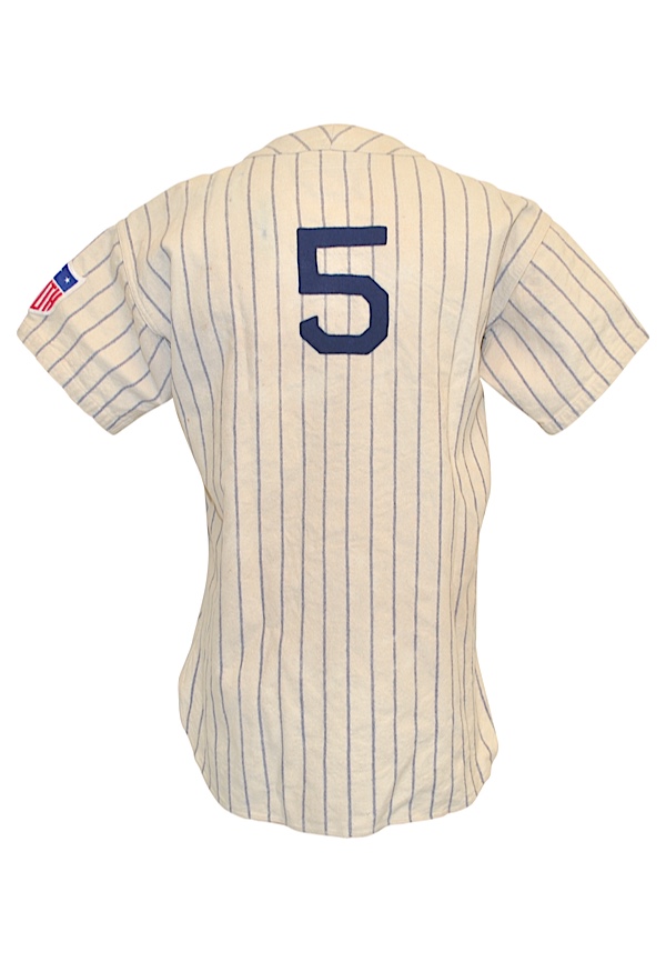 Lot Detail - Early 1940s Joe DiMaggio New York Yankees Game-Used Home  Pinstripe Flannel Jersey (Possibly Worn In '41—The 56-Game Hitting Streak,  MVP & World Championship Season)