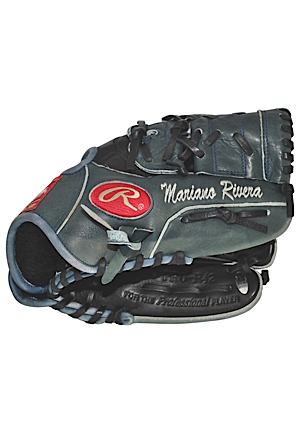 2002 Mariano Rivera New York Yankees Game-Used & Autographed Glove (Full JSA LOA • Esken LOA)