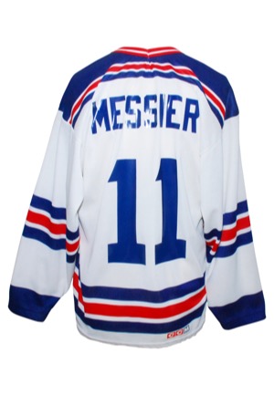 Mark Messier New York Rangers Autographed Replica Jersey (JSA)