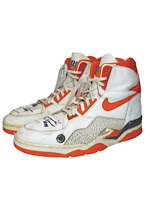 Late 1980s Derrick Coleman Syracuse University Orangemen Game-Used & Autographed Sneakers (JSA)