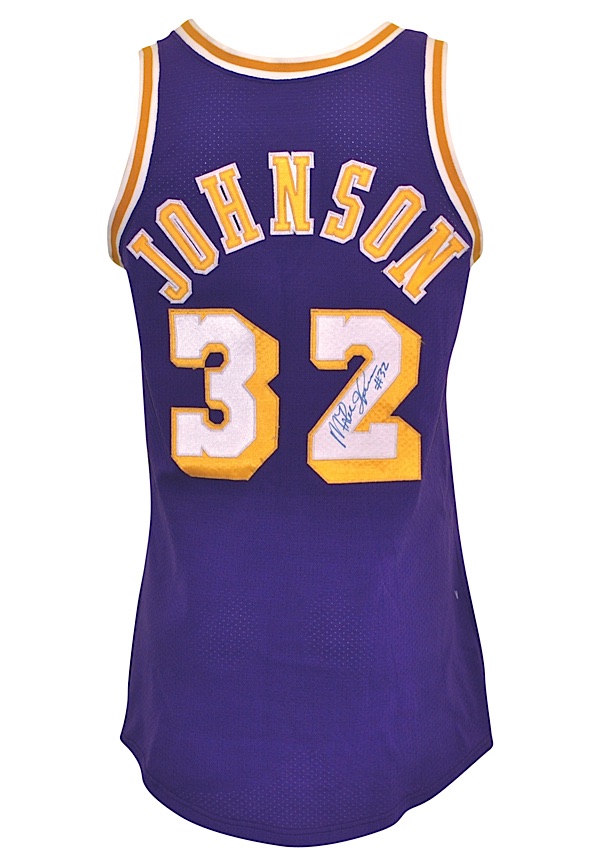 Magic Johnson - Los Angeles Lakers (Home Jersey), 2002