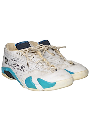 Circa 1999 Chris Mullin Indiana Pacers Game-Used & Autographed Sneakers (JSA • Ball Boy LOA)
