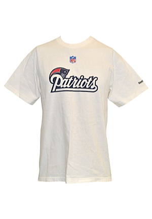 Bill Belichick New England Patriots PE T-Shirt & Shorts (2)