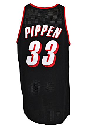 1999-2000 Scottie Pippen Portland Trailblazers Game-Used Road Jersey