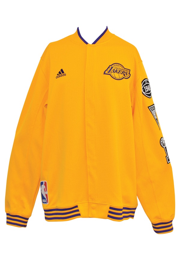 lakers warm up outfit