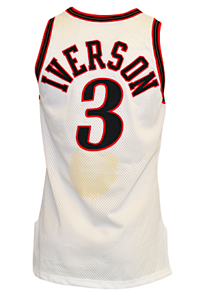 1997-98 Allen Iverson Philadelphia 76ers Game-Used & Autographed Home Jersey (JSA)