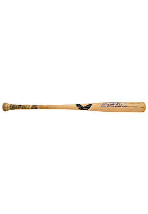 8/14/2004 Gary Sheffield New York Yankees Game-Used & Autographed Home Run Bat (JSA • PSA/DNA GU 10 • Career HR No. 406) 