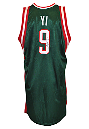 2007-08 Yi Jianlian Milwaukee Bucks Preseason Game-Used & Autographed Road Jersey (JSA)