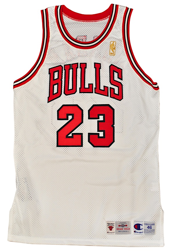 Lot Detail - 1996-97 Michael Jordan Chicago Bulls Autographed Pro Cut Home  Jersey (JSA • UDA)