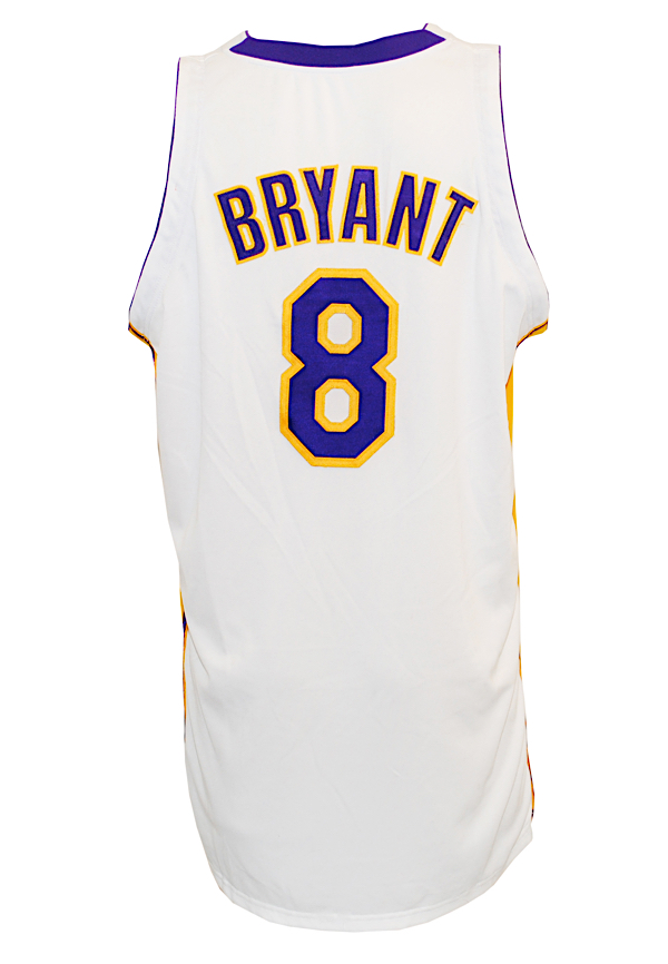 Kobe Bryant Game-Worn, Signed Los Angeles Lakers Jersey - JSA Full LOA &  100% Team Grade:14/20