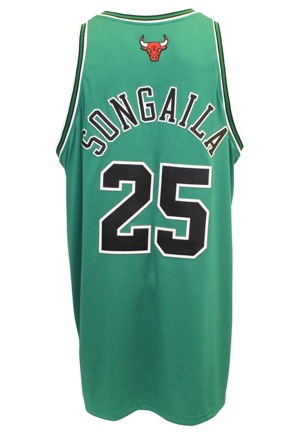 2005-06 Ryan Songaila Chicago Bulls Game-Used "St. Patricks Day" Road Jersey