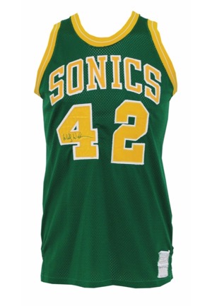 1977 Wally Walker Seattle Supersonics NBA Finals Game-Used & Dual Autographed Road Uniform (2)(JSA • Photo-Matched & Graded 10)