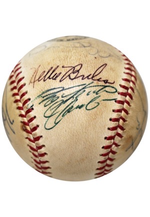 1970s Pittsburgh Pirates Team-Signed Baseball Featuring Bold Clemente (JSA)