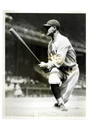Four Type Two Black & White Baseball Photos Highlighted By Lou Gehrig (4)(Van Oeyen Stamp)
