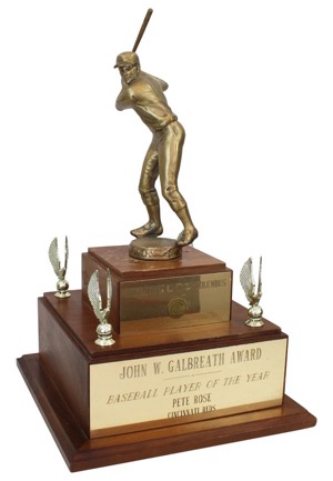 1975 "Baseball Player Of The Year" Award Presented To Pete Rose Of The Cincinnati Reds