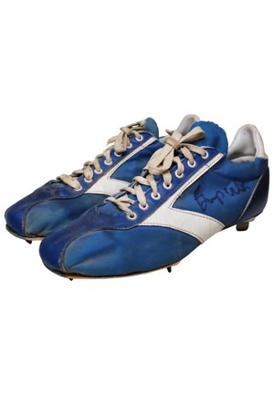 1982 Bump Willis Chicago Cubs Game-Used & Autographed Cleats (JSA • Originally Sourced From Equipment Manager)
