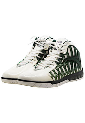 2011-12 Kevin Garnett Boston Celtics Game-Used PE Shoes