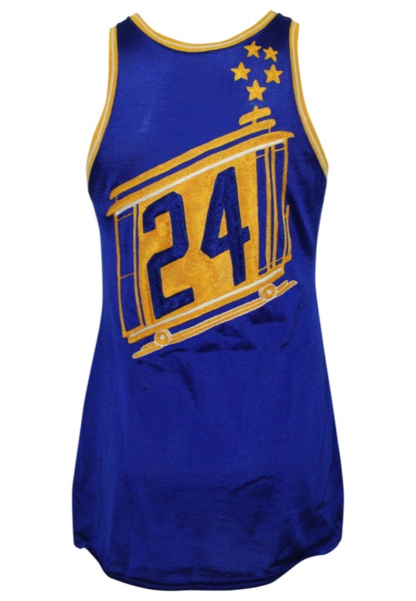 Iconic Warriors jersey that shouts: '2003