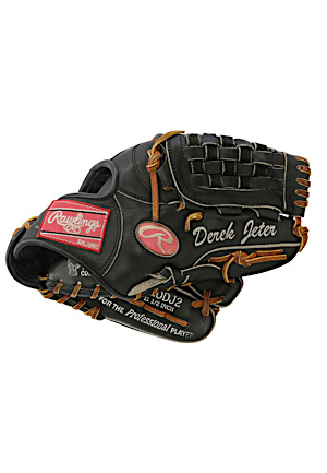 2005 Derek Jeter New York Yankees Game-Used Glove (PSA/DNA LOA • Gift From Jeter To Team Security Guard)
