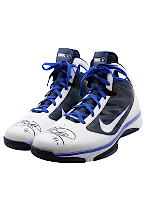 2009-10 Dirk Nowitzki Dallas Mavericks Game-Used & Dual-Autographed Shoes
